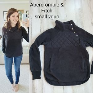 Abercrombie & Fitch quilted snap up fleece